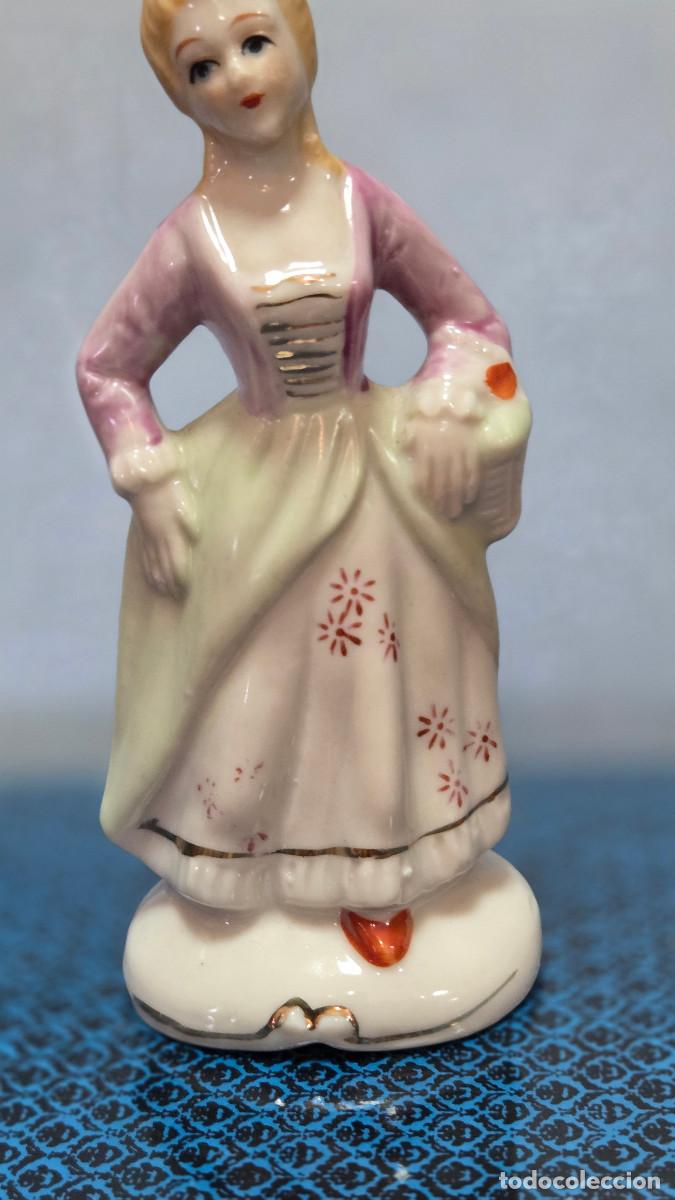 Vintage: figuras de mujer de porcelana biscuit - Foto 3