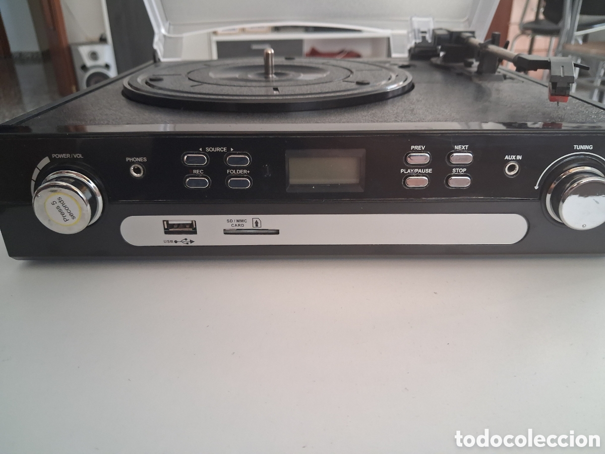 Vintage: Tocadiscos nuevo con radio cassete y usb