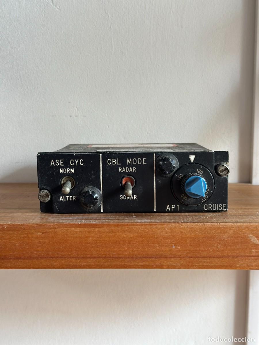 Vintage: 06.Agusta AB-212 ASW &ndash; Panel Selector de Sensores ASE