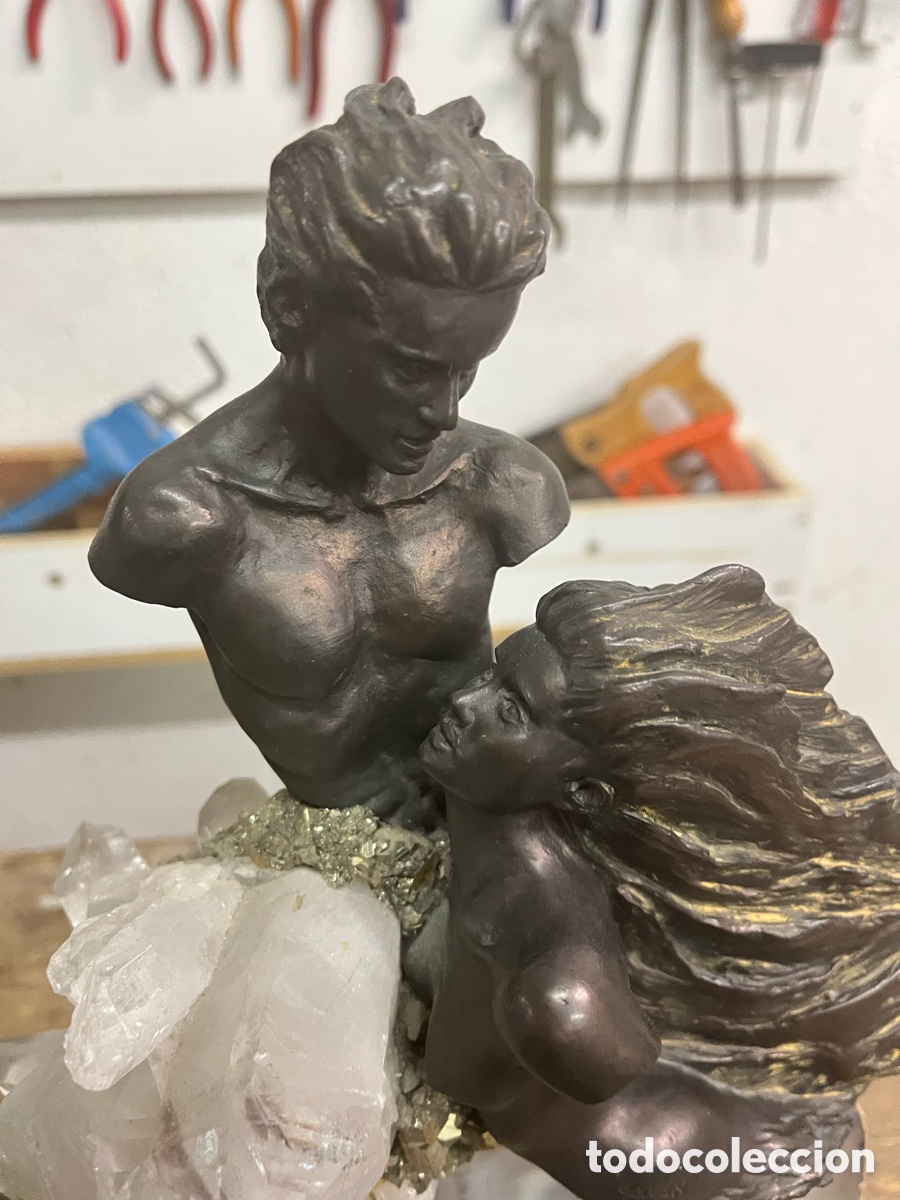 Vintage: Escultura de la firma &Eacute;bano con Gal&aacute;n, pirita, cuarz