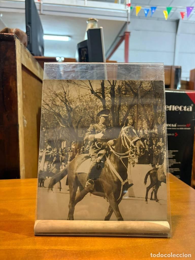 Vintage: FOTOGRAF&Iacute;A ANTIGUA FRANCO - Foto 2