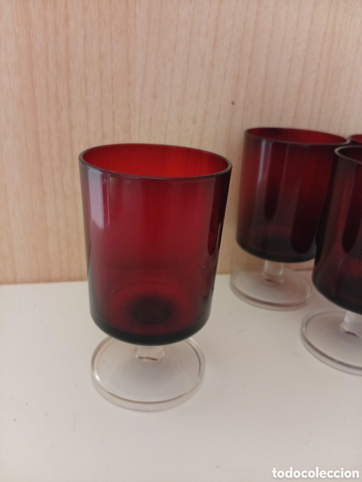 Vintage: 4 copas vintage en color rojo - Foto 2