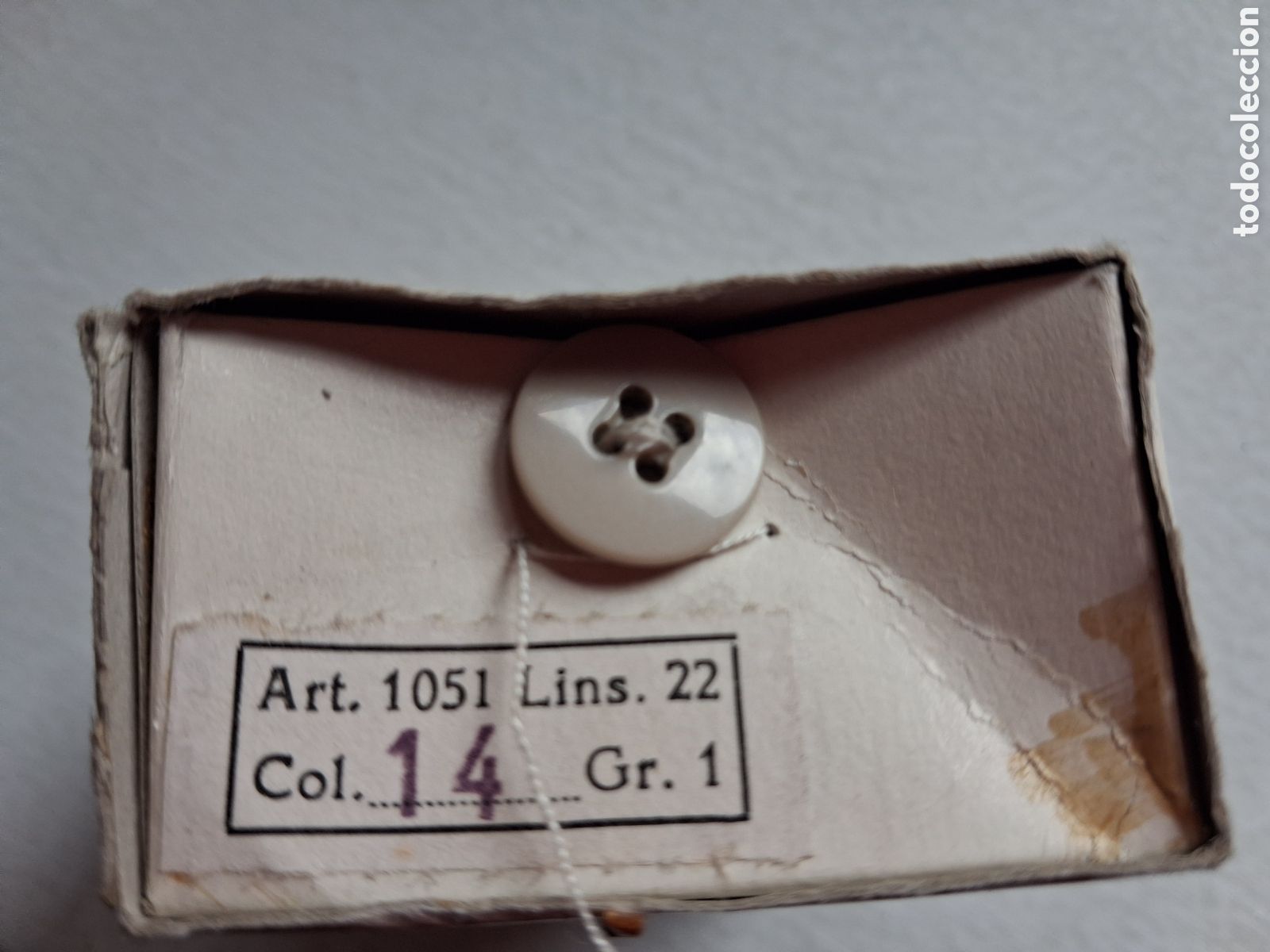 Vintage: 6 Cajas de botones ingleses - Foto 6