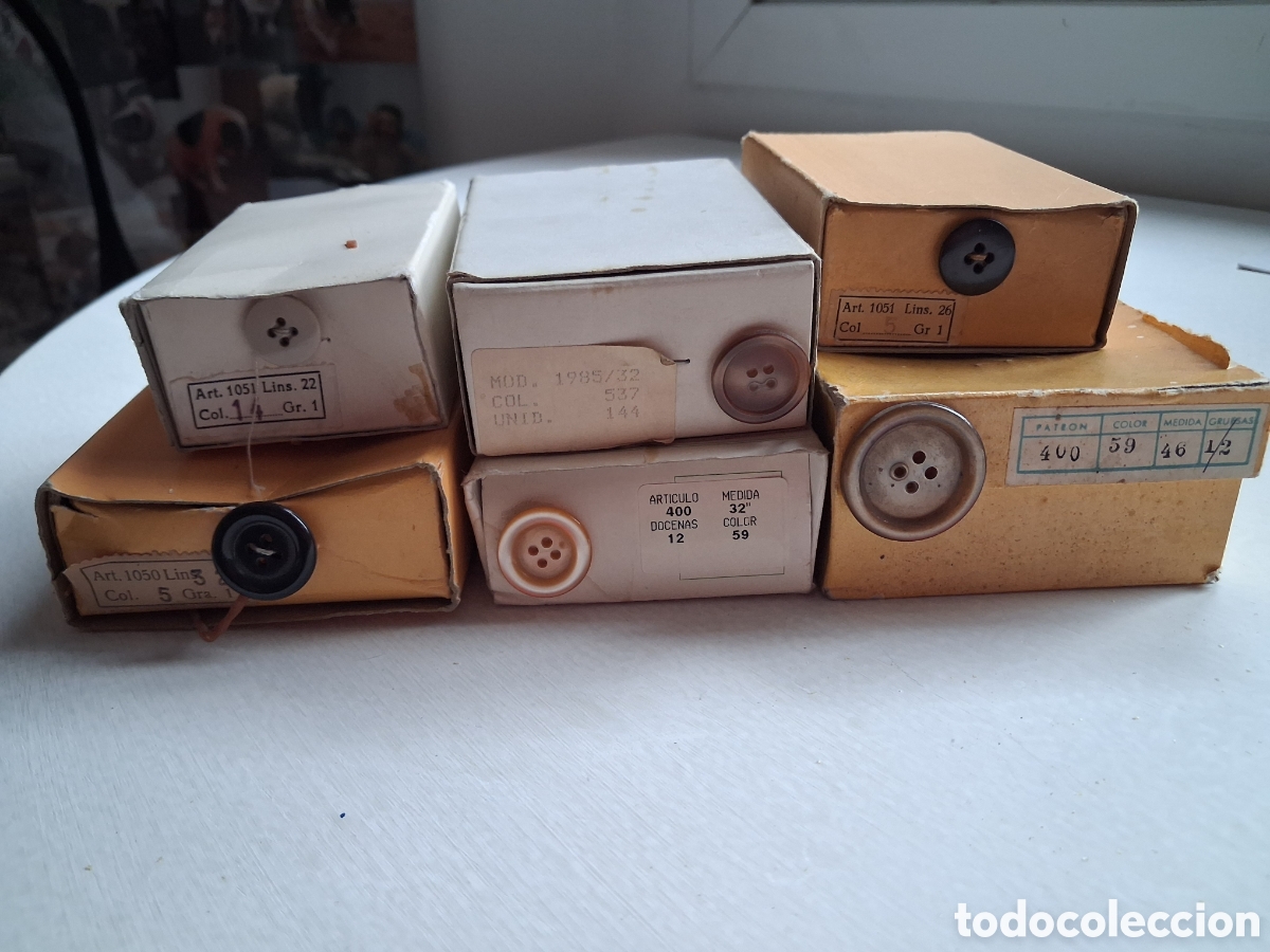 Vintage: 6 Cajas de botones ingleses - Foto 1