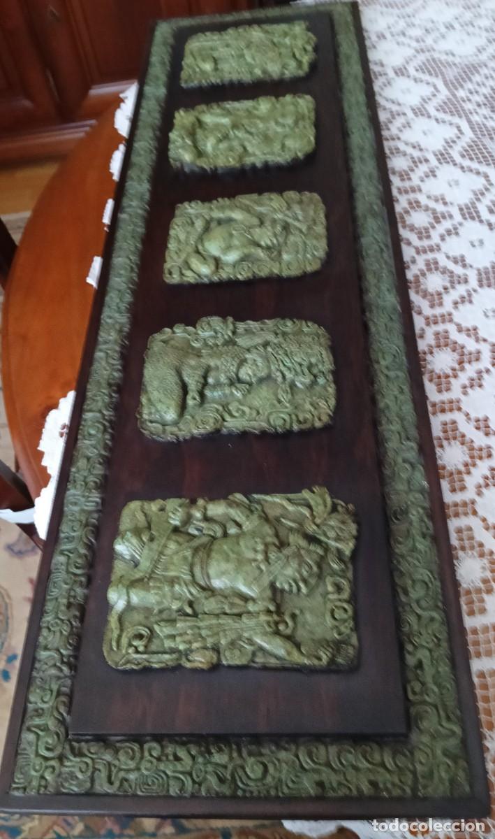 Vintage: cuadro de madera noble y escenas de la mitologia mexicana en onix, anntiguo y bien conservado
