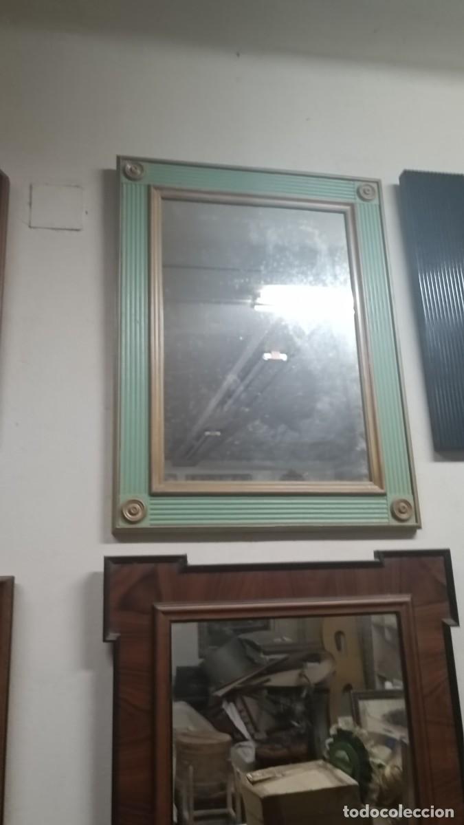 Vintage: Marco verde vintatge de madera