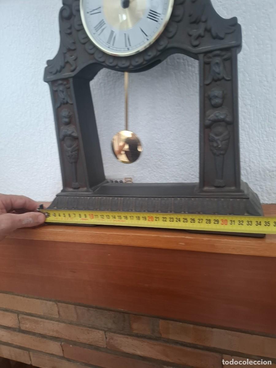 Vintage: Reloj de p&eacute;ndulo y portavelas - Foto 6