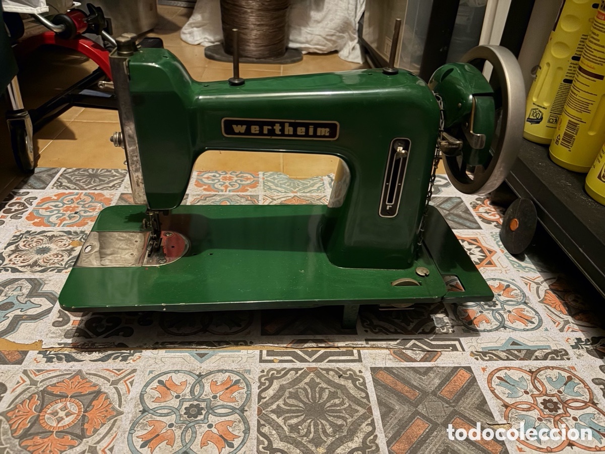 Vintage: Maquina de coser en muy buen estado