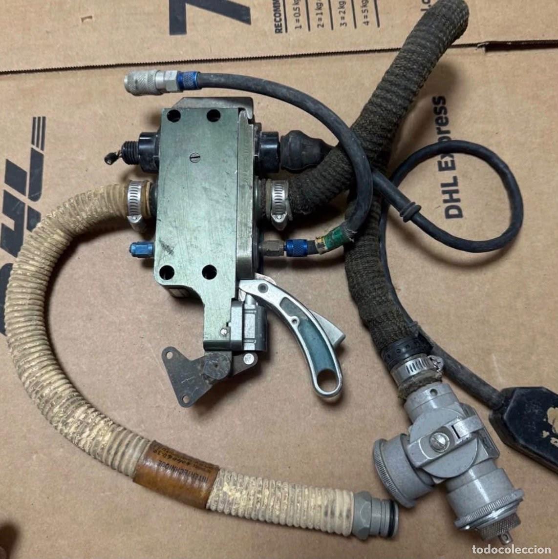 Vintage: MARTIN-BAKER MK6 EJECTION SEAT OXYGEN AIR SUPPLY &ndash; P/N 1202265