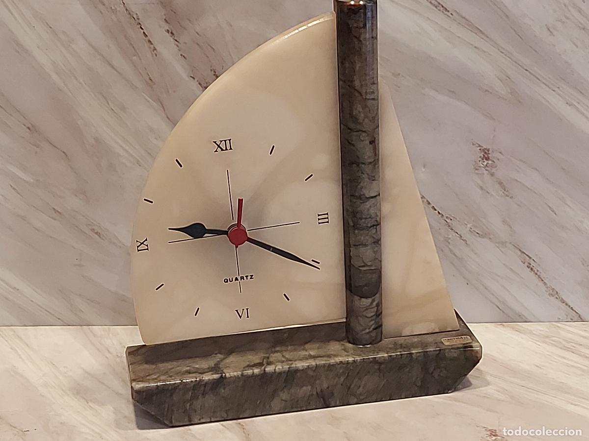 Vintage: RELOJ DE SOBREMESA | VELERO DECORATIVO DE PIEDRA | MARTISA MADE IN SPAIN | CUARZO FUNCIONANDO