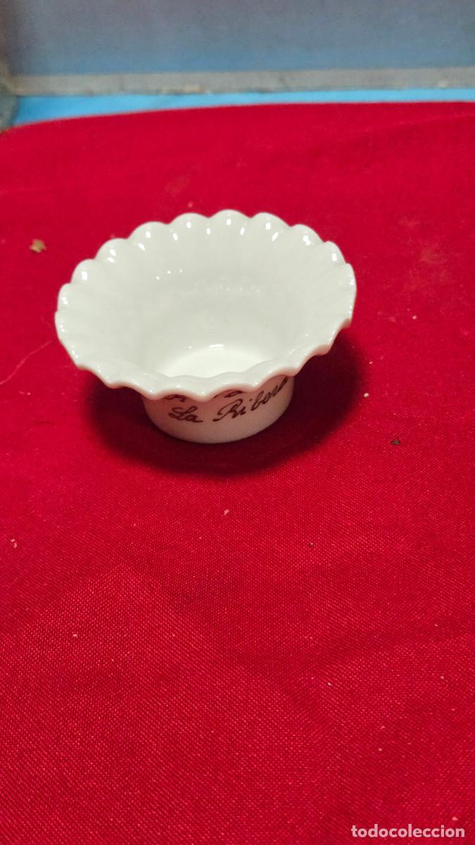 Vintage: peque&ntilde;o cuenco de porcelana