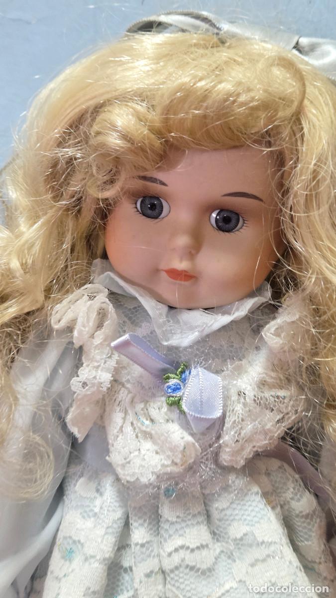 Vintage: mu&ntilde;eca de coleccion de porcelana - Foto 3