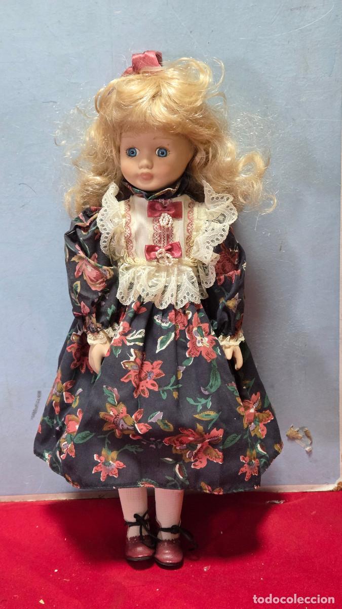 Vintage: mu&ntilde;eca de coleccion de porcelana
