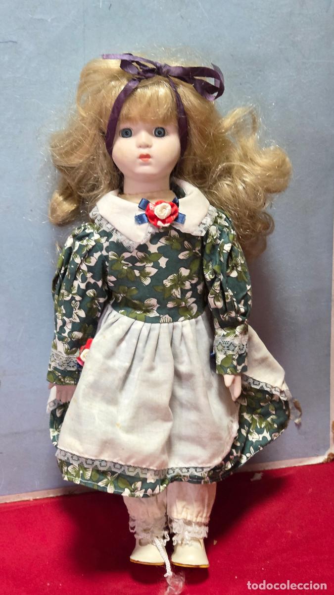 Vintage: mu&ntilde;eca de coleccion de porcelana - Foto 1