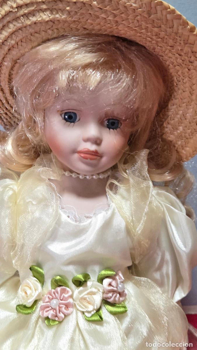 Vintage: mu&ntilde;eca de coleccion de porcelana - Foto 2