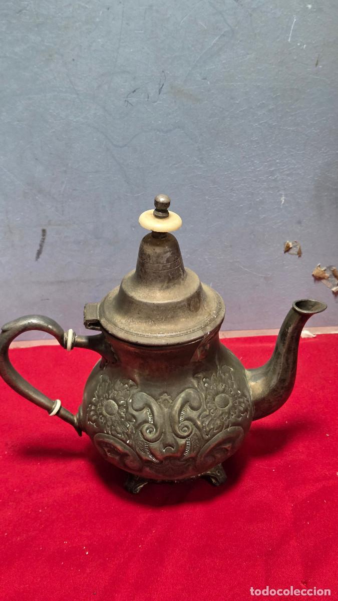 Vintage: tetera de metal arabe - Foto 2
