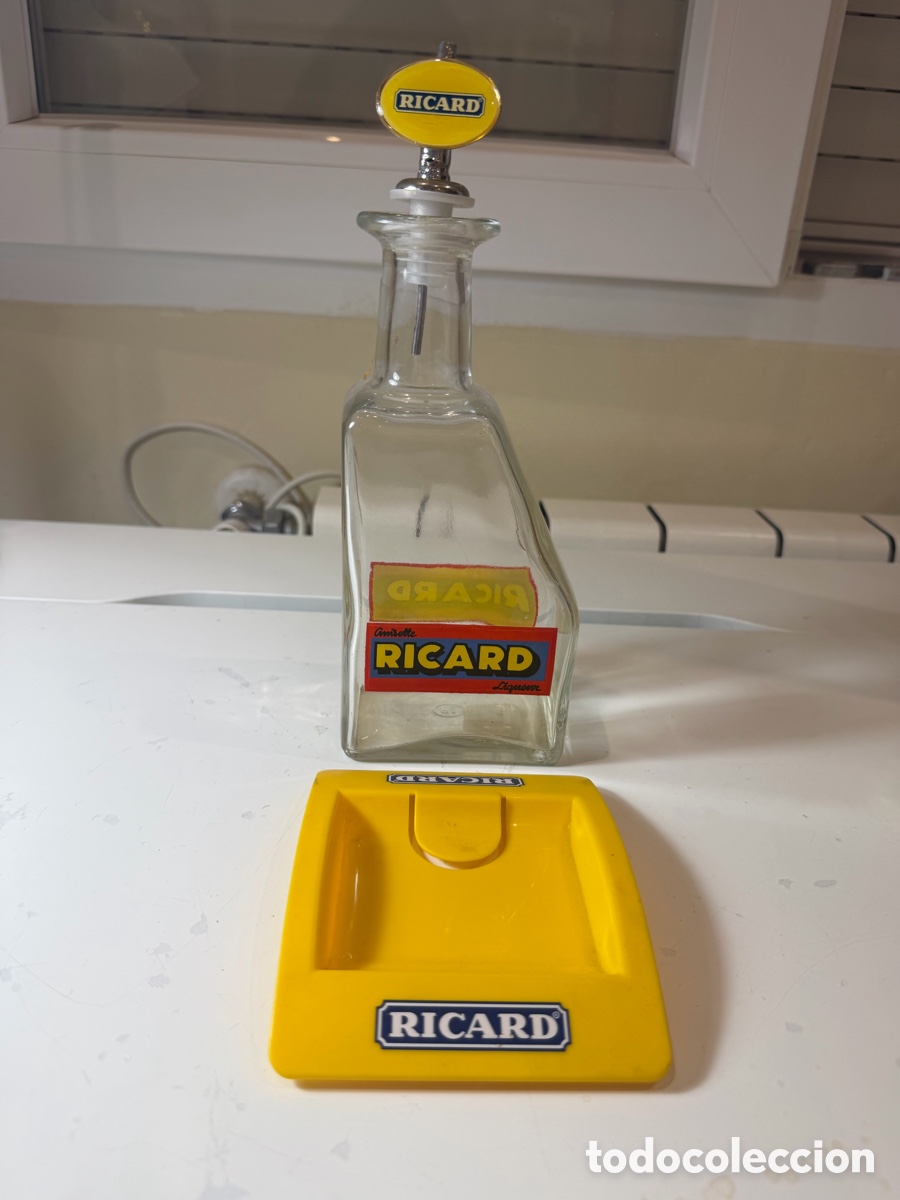 Vintage: Lote Ricard botella con dosificador y cenicero