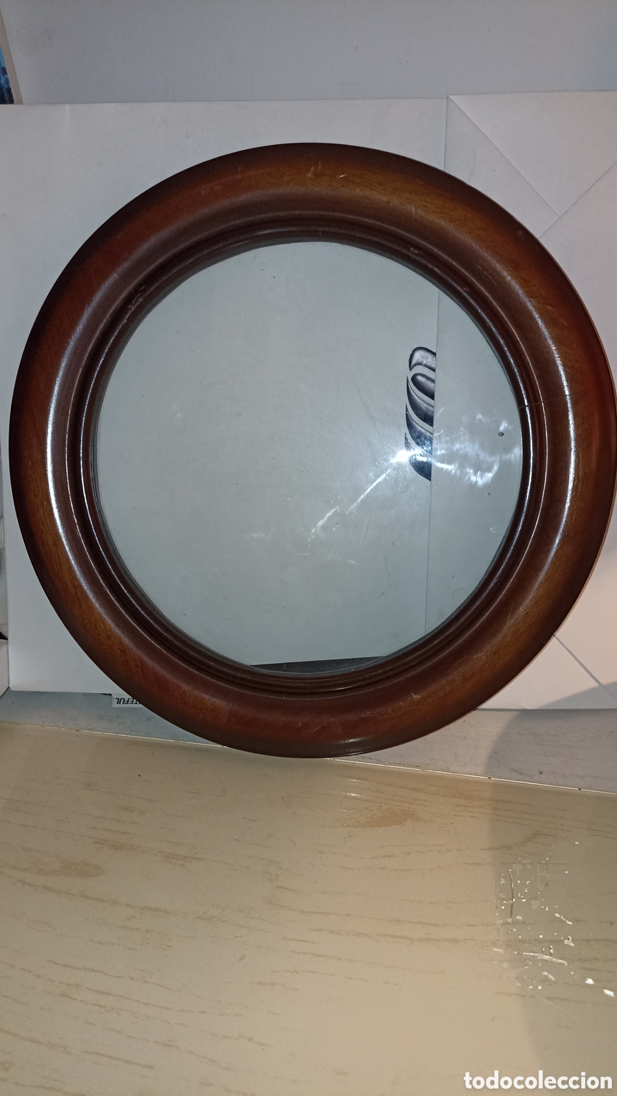 Vintage: Antiguo Marco Redondo de Madera con Cristal &ndash; Pared y Sobremesa (33 cm)