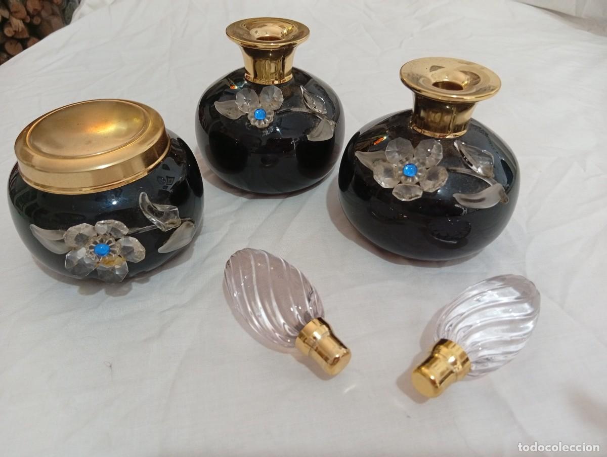 Vintage: Vintage Mid-Century 3-Piece Black Glass Vanity Set