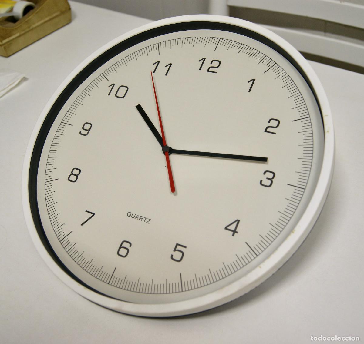 Vintage: Reloj pared blanco redondo - Foto 3