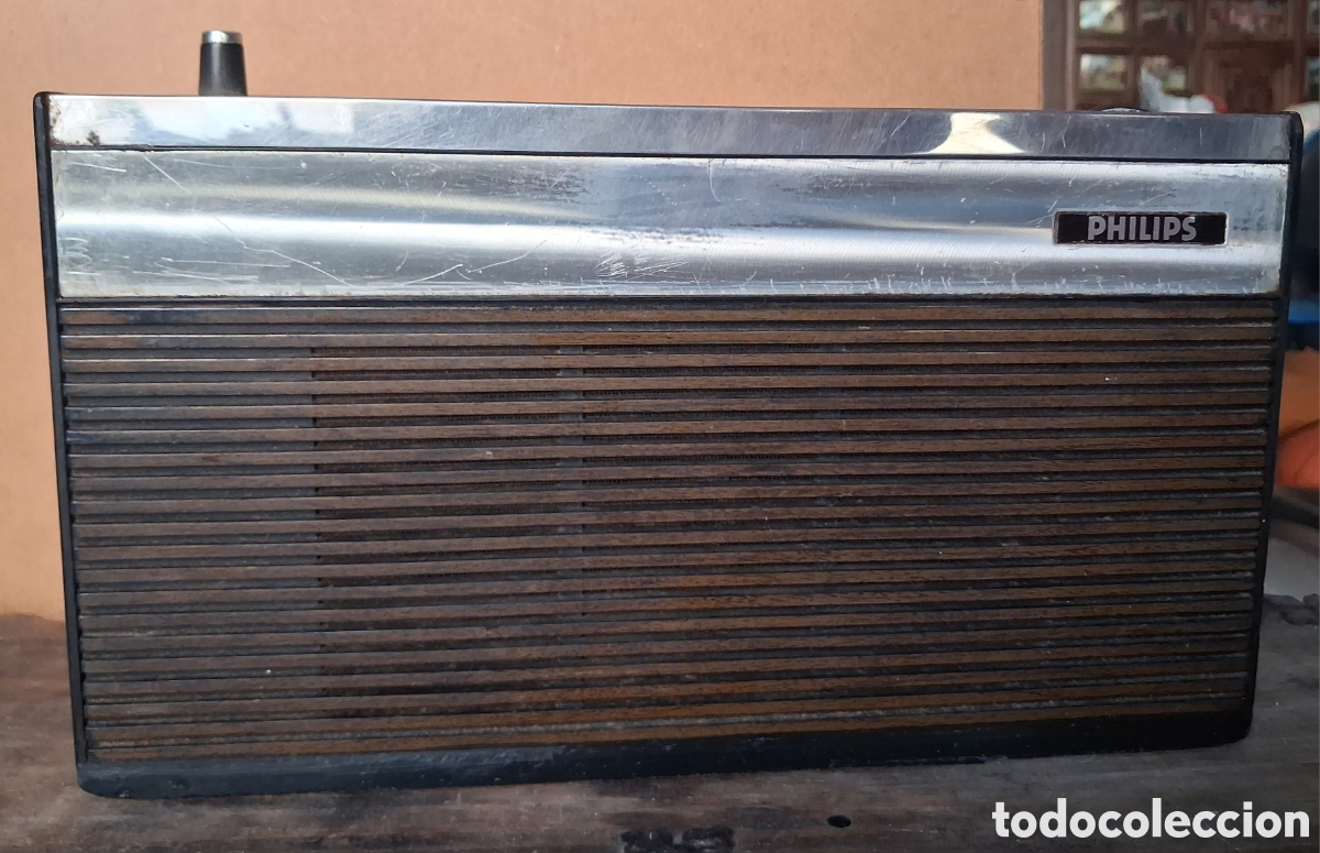Vintage: Radio Philips a&ntilde;os 60 - Foto 2
