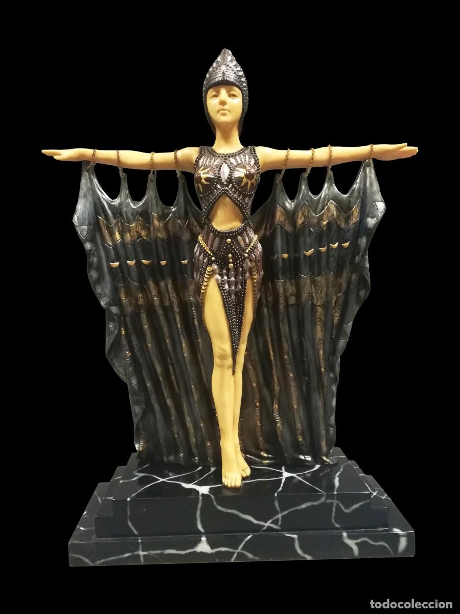 Vintage: FIGURA RESINA SIMIL CRISELEFANTINA BAILARINA DEMETRE CHIPARUS