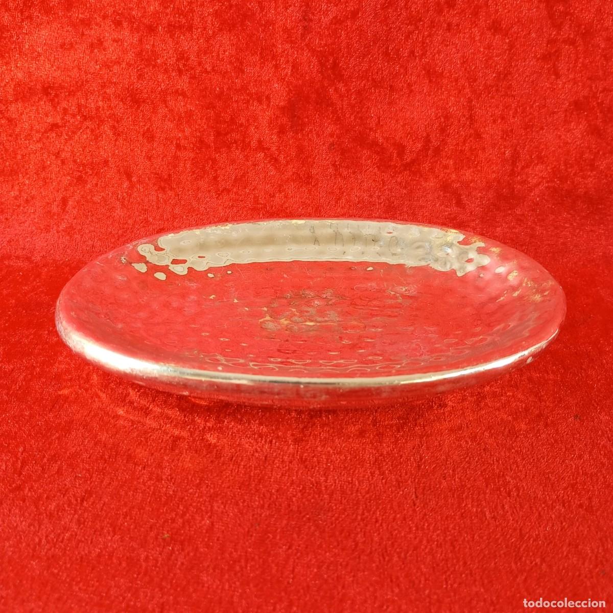 Vintage: PRECIOSA MINI BANDEJA DE METAL OVALADO - ACABADO EN ALUMINIO - VINTAGE - 10,4 X 15,5 CM