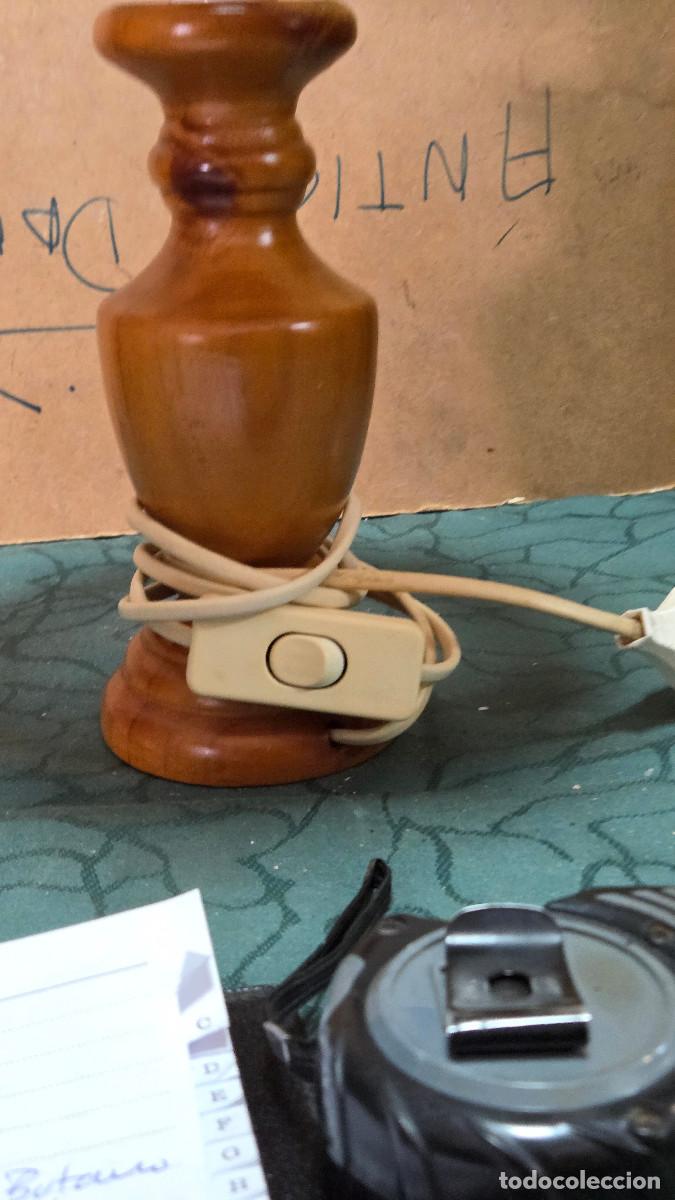 Vintage: lampara de madera de mesita - Foto 2