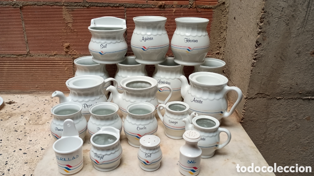 Vintage: Juego de recipientes de cer&aacute;mica blanca de cocina vintage