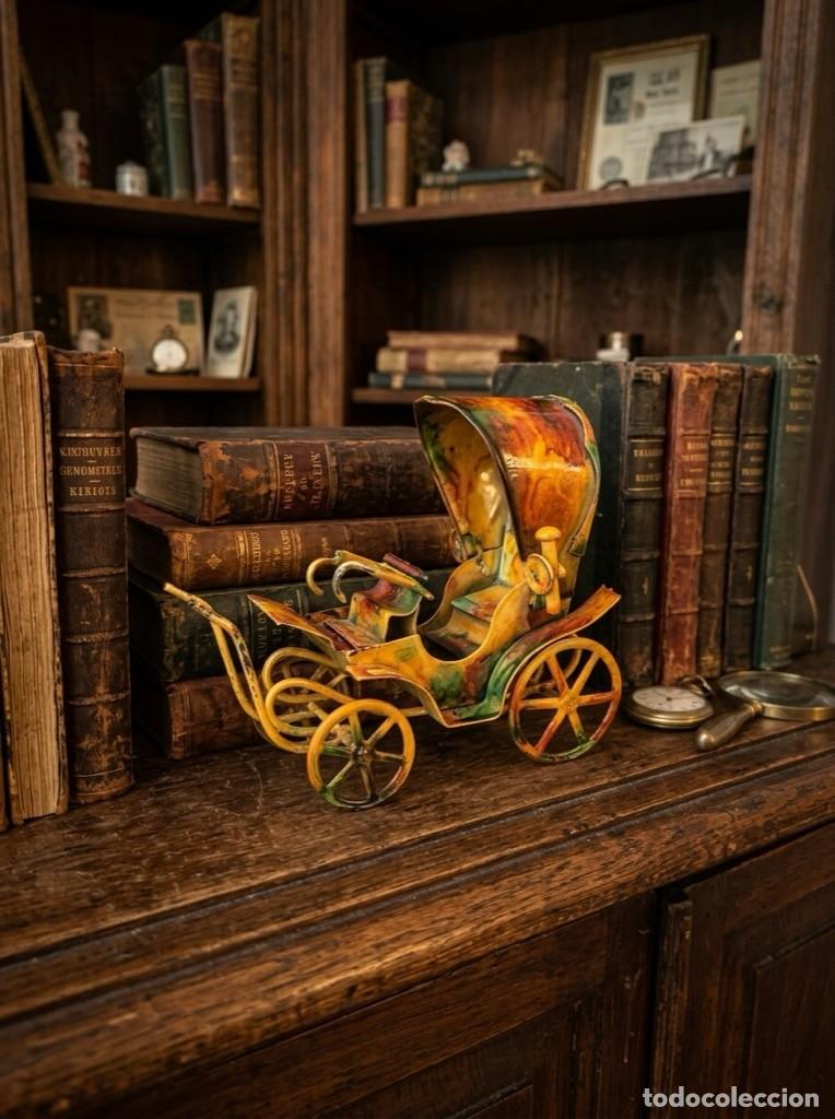 Vintage: CARRUAJE MET&Aacute;LICO MULTICOLOR - Foto 1