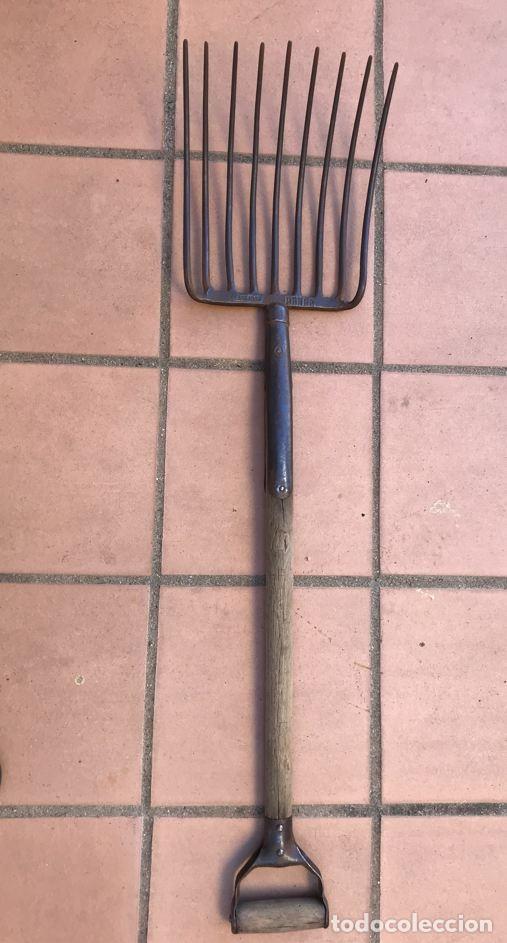 Vintage: Horca o tornadera de hierro y madera - Foto 5