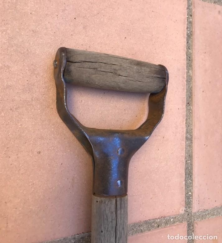 Vintage: Horca o tornadera de hierro y madera - Foto 6