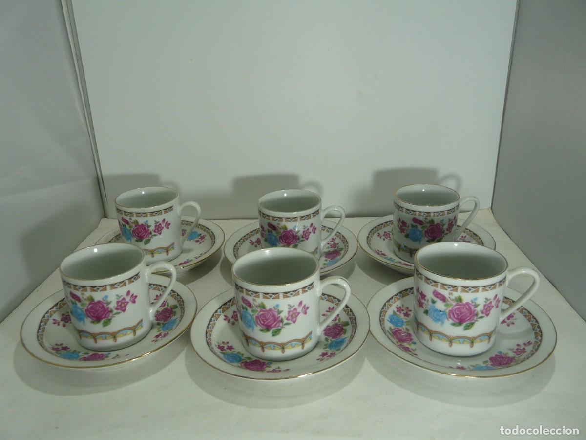 Vintage: JUEGO DE CAFE PORCELANA - CON BONITO MOTIVO FLORAL - 6 TAZITAS Y 6 PLATOS