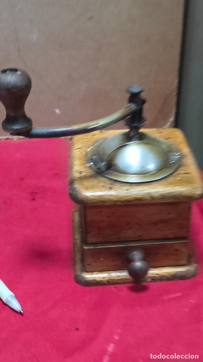 Vintage: molinillo antiguo de madera - Foto 2