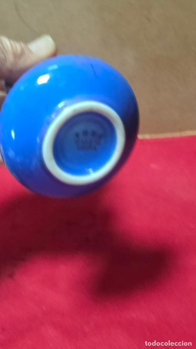 Vintage: jarron de ceramica azul - Foto 4