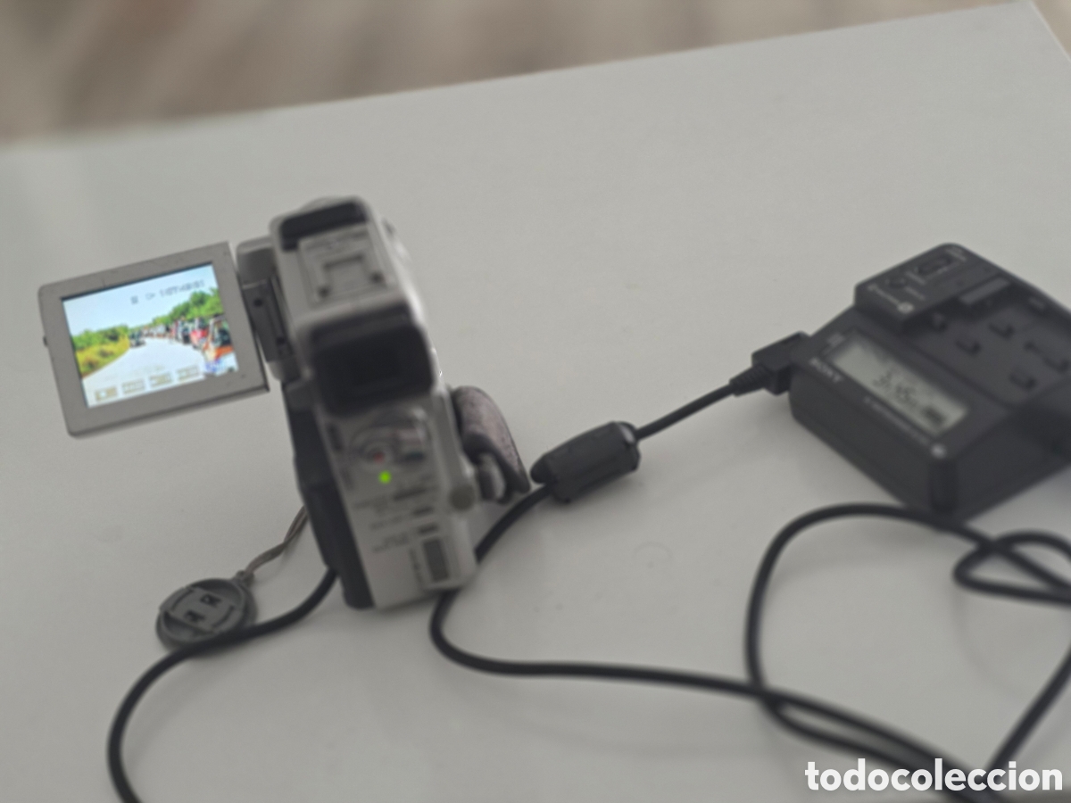 Vintage: sony dcr-pc2e videoc&aacute;mara mini dv con cargador - Foto 7