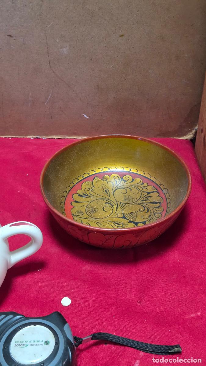 Vintage: cuenco de madera dorado