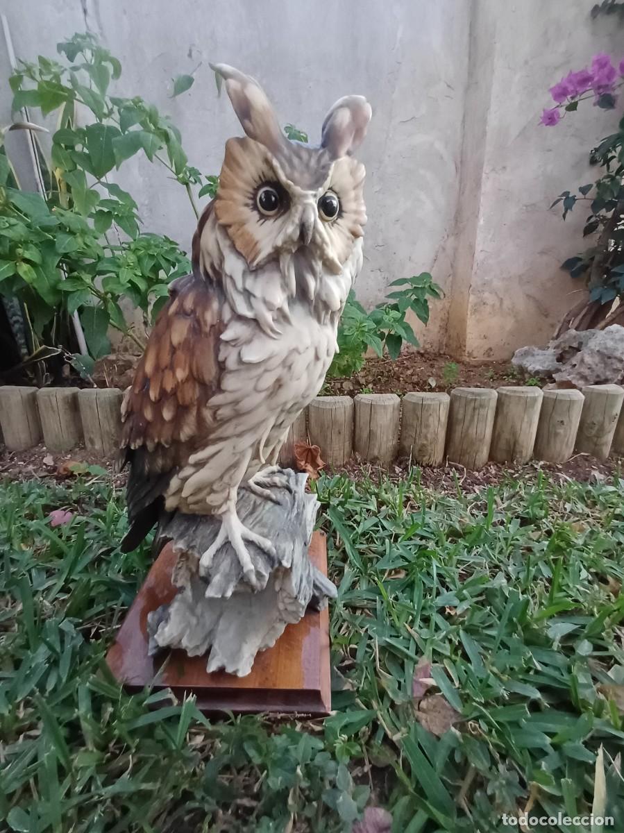 Vintage: Figura de b&uacute;ho de resinde de Giuseppe Armani