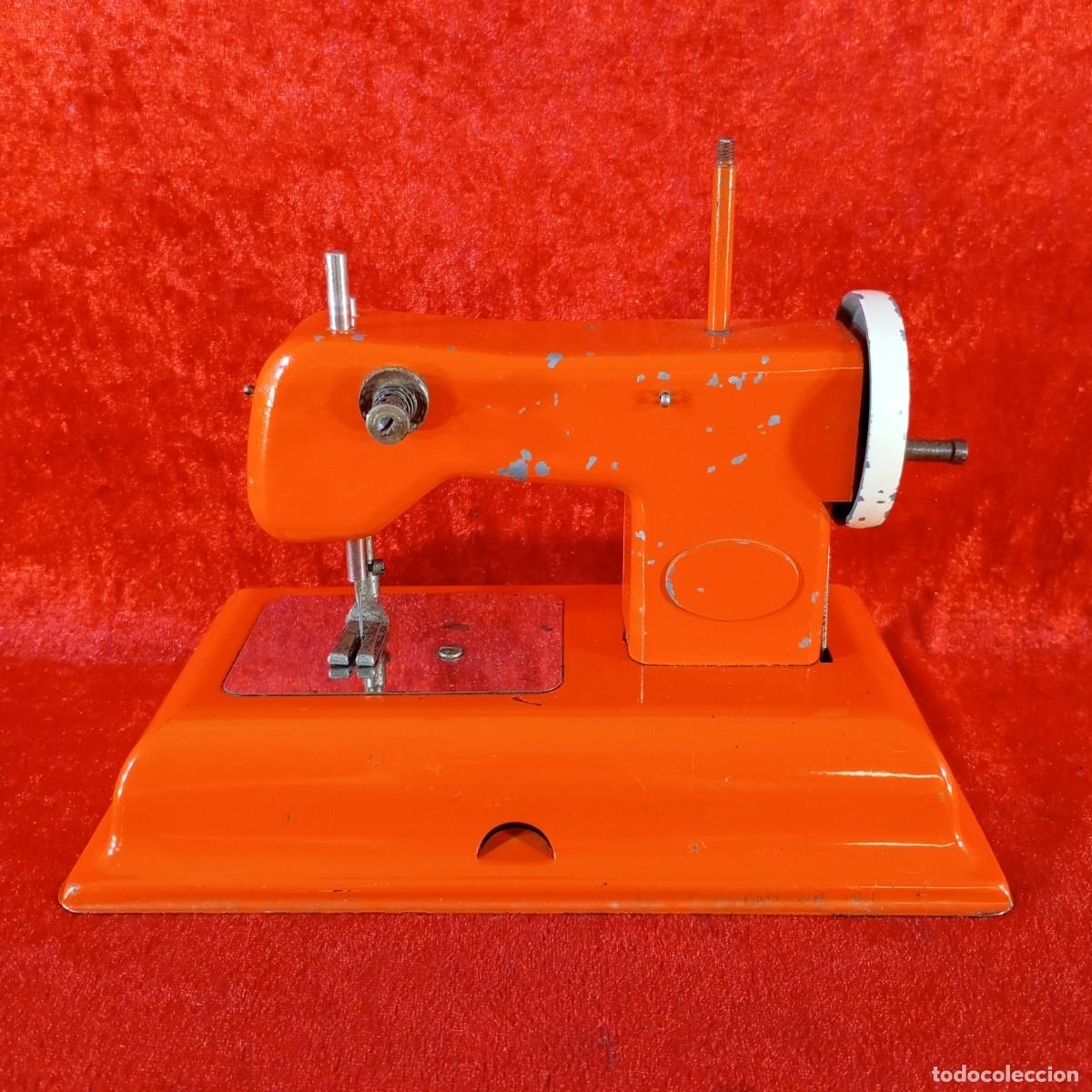 Vintage: MINI MAQUINA DE COSER VINTAGE - MARCA SEW ETTE - FAB. EN JAP&Oacute;N - 1960'S - 12 CM X 21 CM