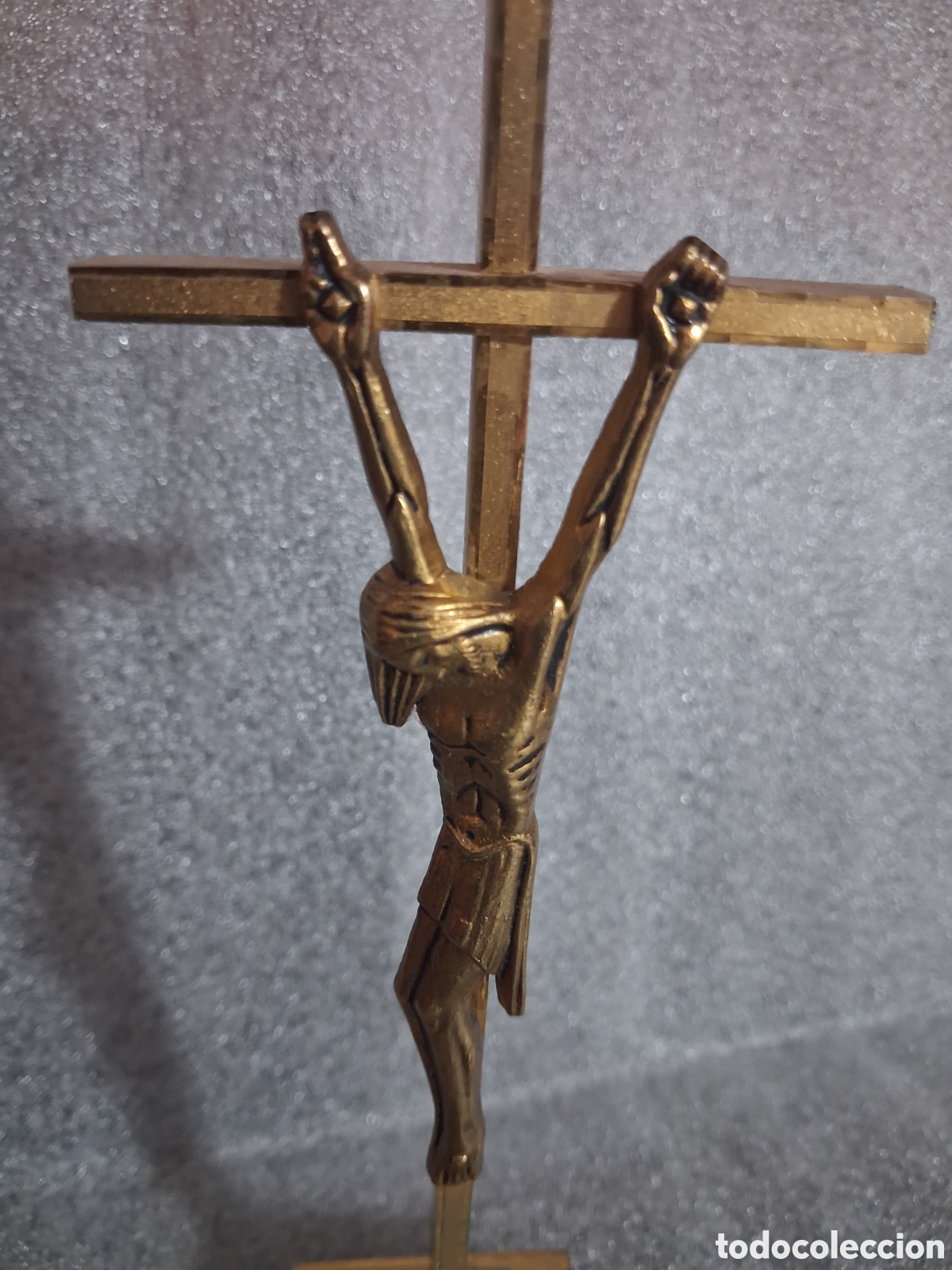 Vintage: Crucifijo de bronce moderno - Foto 2