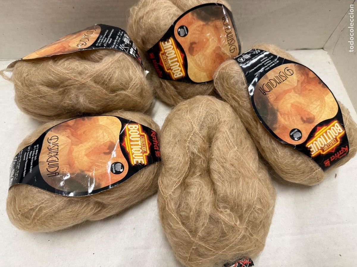 Vintage: Lote de 5 madejas de lana de mohair. 25grs, 115mts. Impecable.