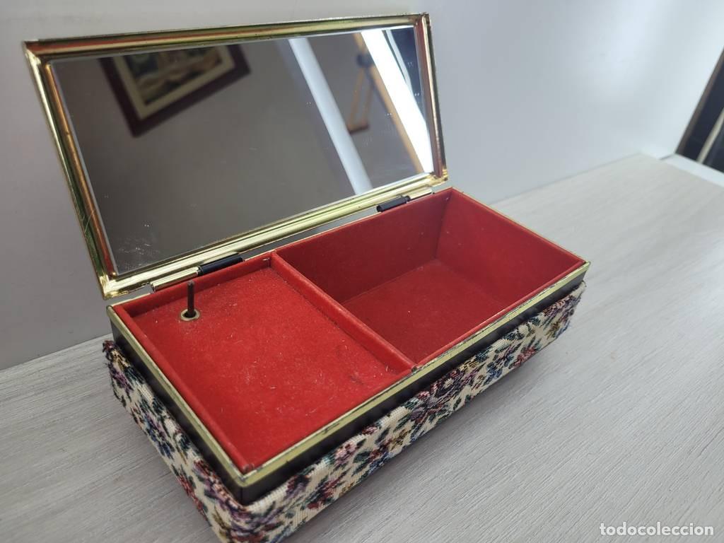 Vintage: JOYERO CON CAJA DE M&Uacute;SICA - Foto 4