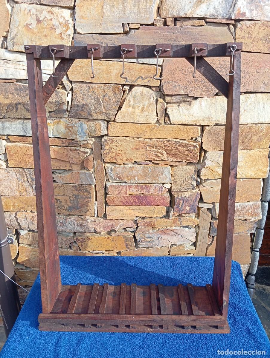 Vintage: Armero Antiguo de Madera para 6 Armas Largas (78x54 cm) &ndash; A&ntilde;os 70, Soporte de Pared/Suelo