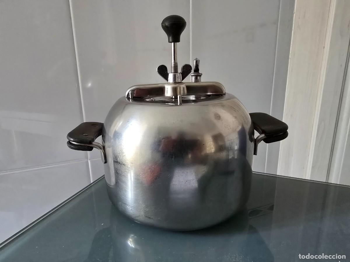 Vintage: olla express vintage menaje cocina gastronomia espa&ntilde;ola cocido legumbre cazuela comida abuela espa&ntilde;a