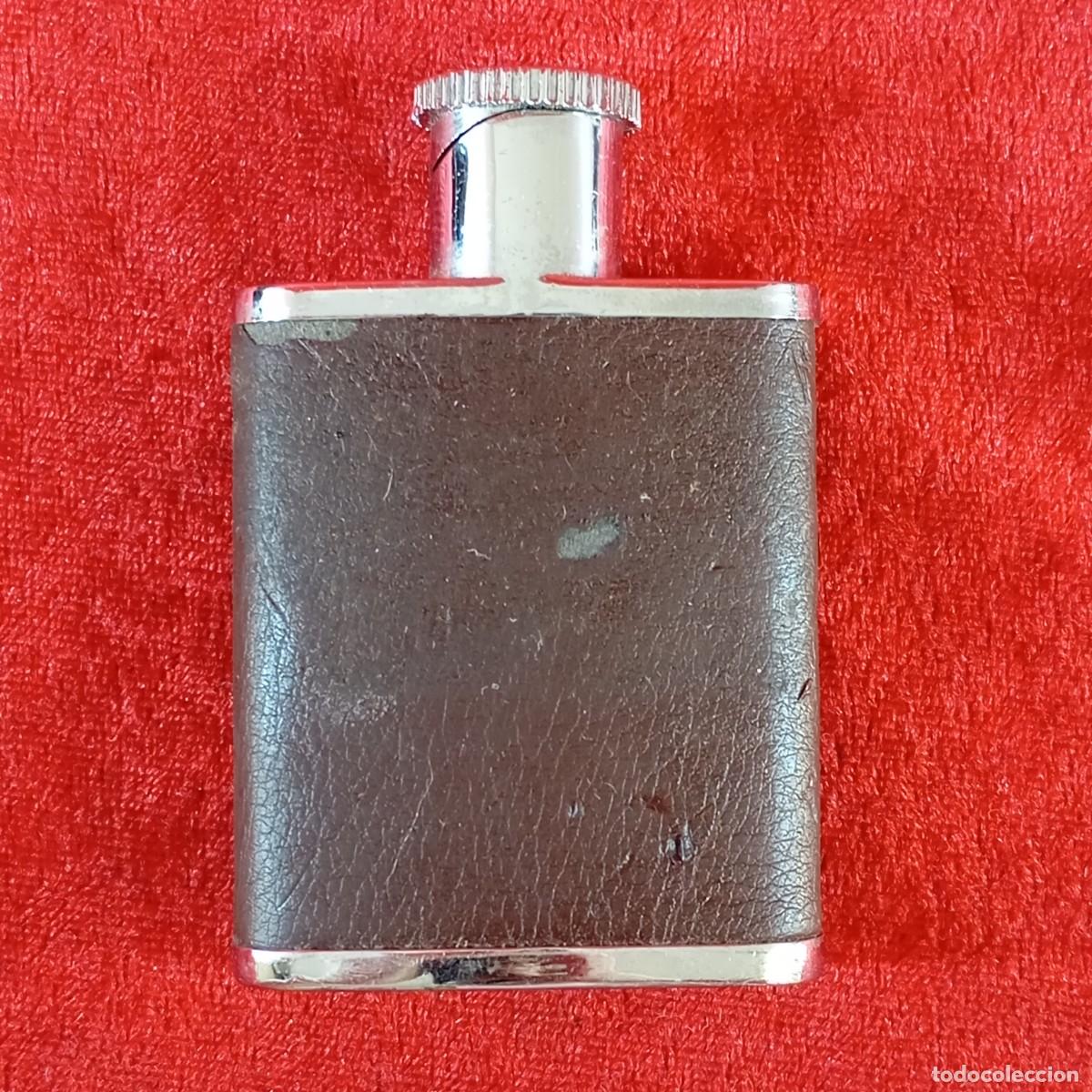 Vintage: PETACA DE BOLSILLO VINTAGE - ACERO INXIDABLE - REVESTIMIENTO DE CUERO MARR&Oacute;N - 8 CM DE ALTO - 01