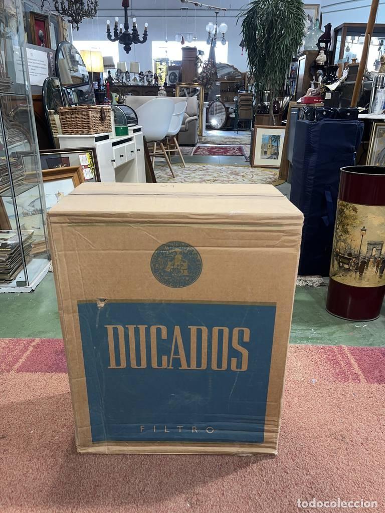 Vintage: CAJA DE CART&Oacute;N DUCADOS - Foto 3