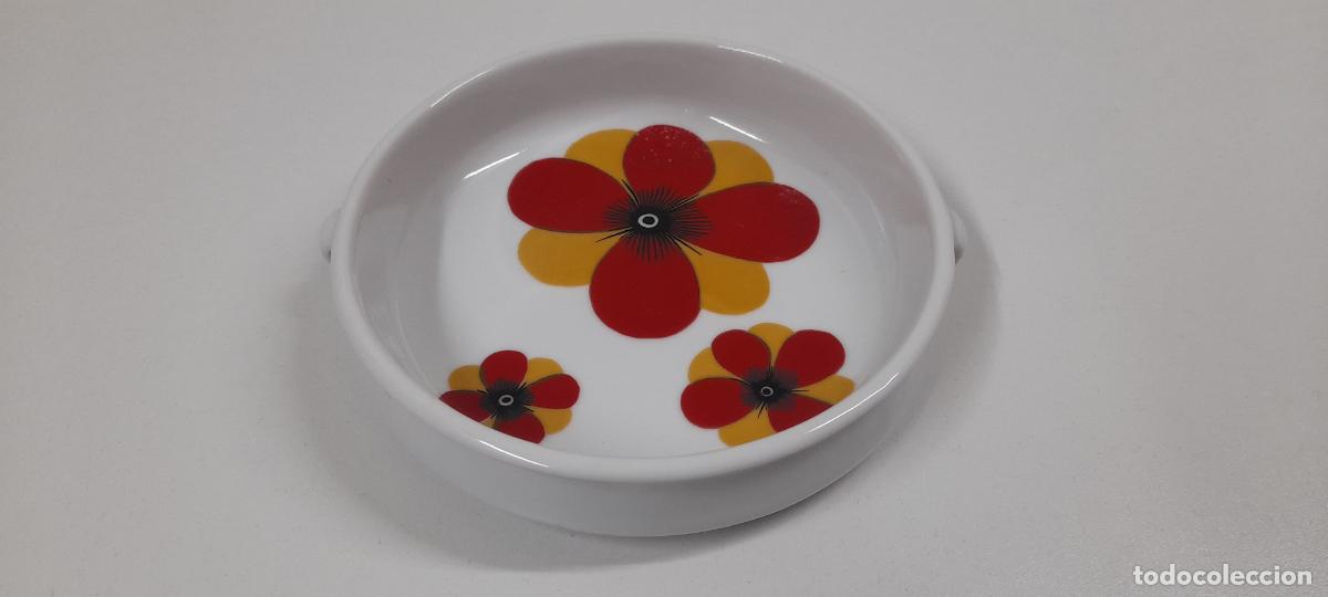 Vintage: TARTERA / RECIPINETE DE PORCELANA . REALIZADO POR ISARD . VINTAGE - ORIGINAL A&Ntilde;OS 70 . SIN USO