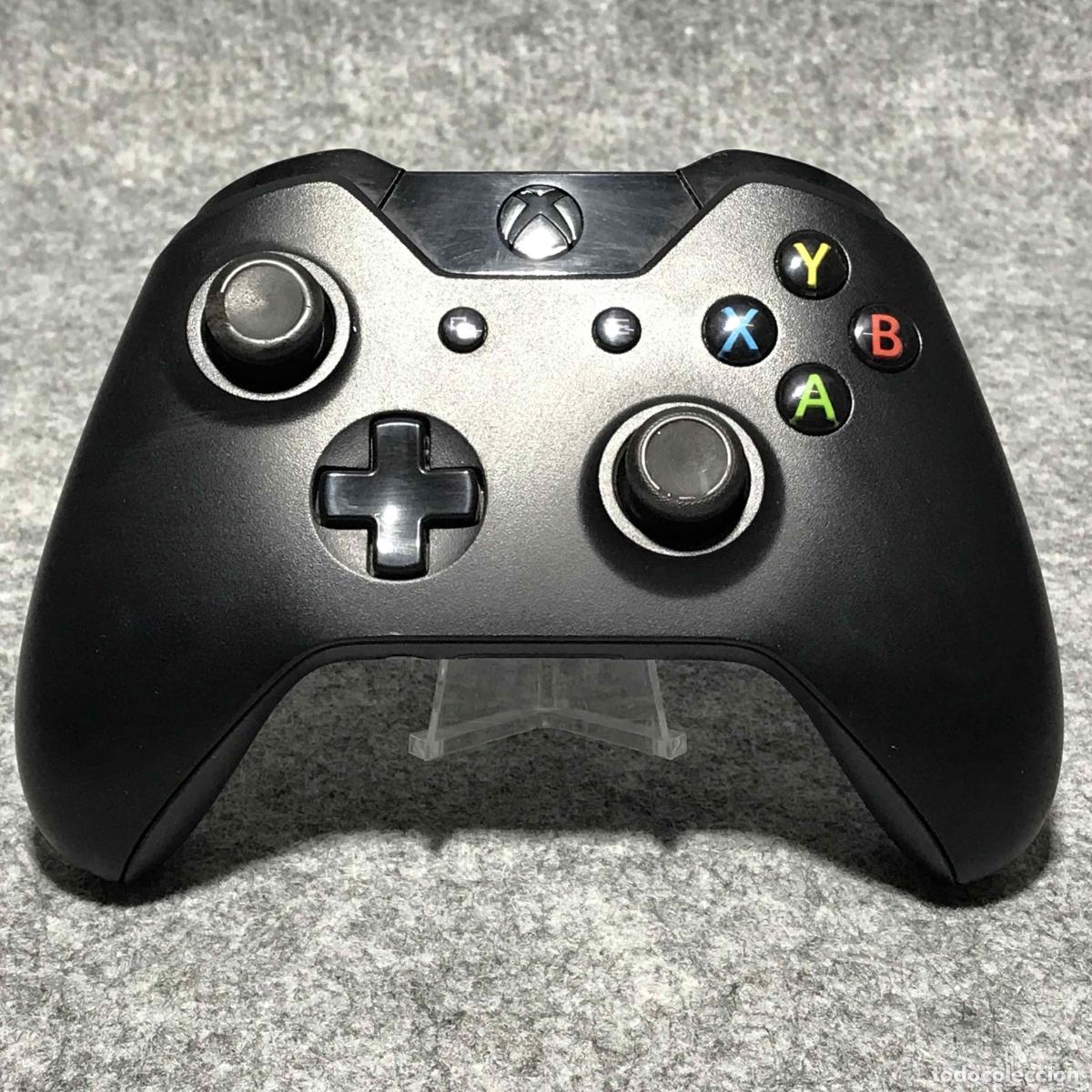 Xbox One de segunda mano: WIRELESS CONTROLLER NEGRO MICROSOFT XBOX ONE - Foto 1