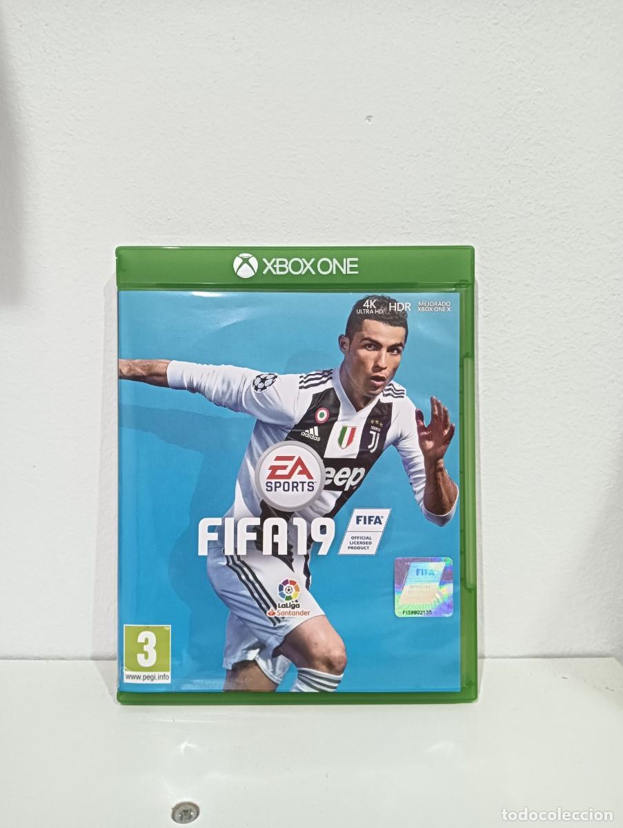 Xbox One de segunda mano: FIFA 19 Xbox One con manual original y papel publicitario